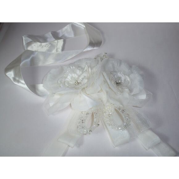 White satin flower floral bridal wedding dress rhinestone bridal dress belt sash - Picture 7 of 7